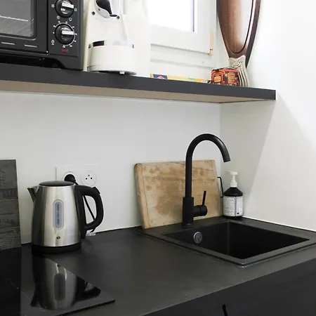 Appartamento Charming Studio Near The Montparnasse Tower Parigi